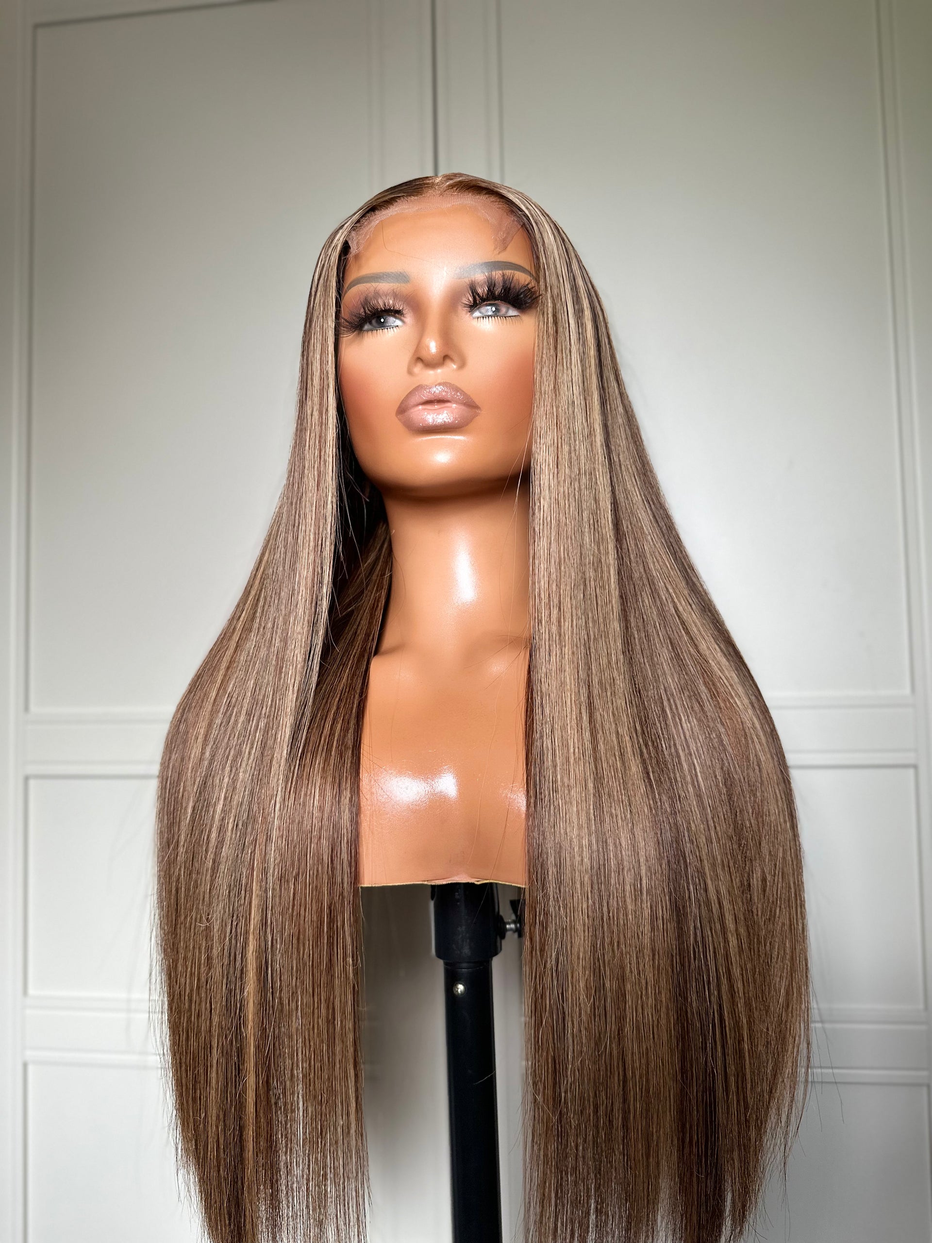 22” Aaliyah Frontal Wig ( Ready To Ship)